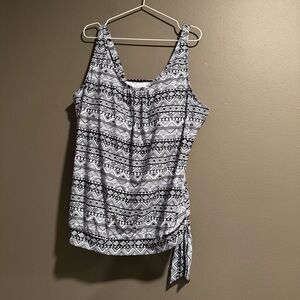 Yonique Patterned Tankini Swim Top Size 22W